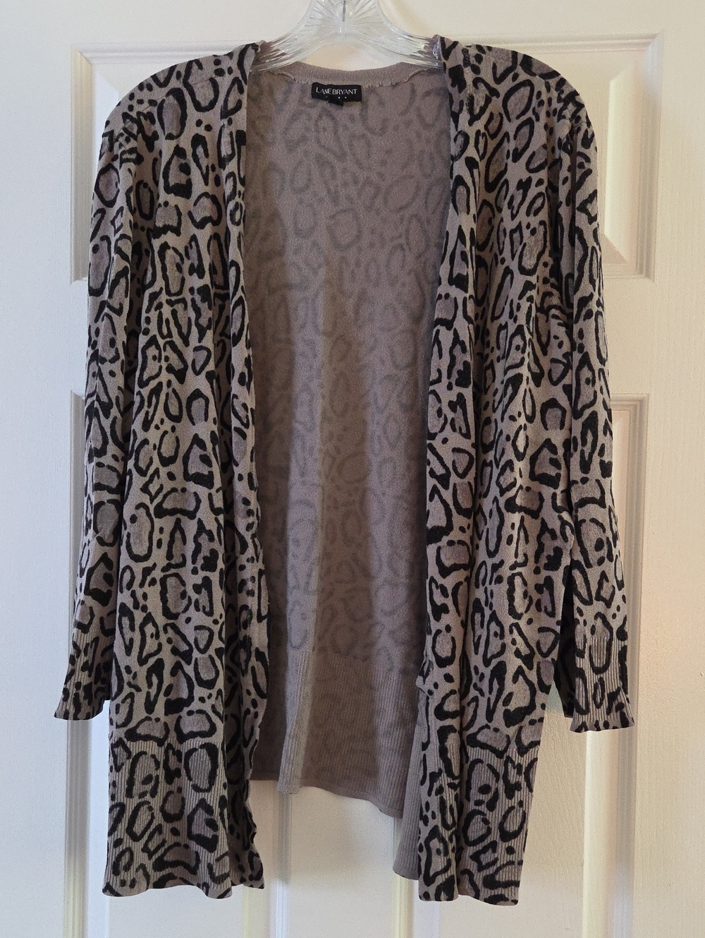 Lane Bryant Grey and Black Leopard Print Open Cardigan Size 18/20, 3/4 Sleeve